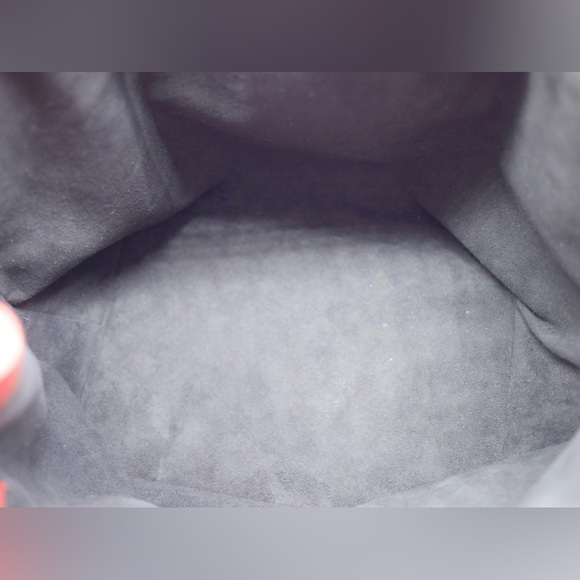 🍓LV Epi Noe and Wallet Bundle - Picture 9 of 16